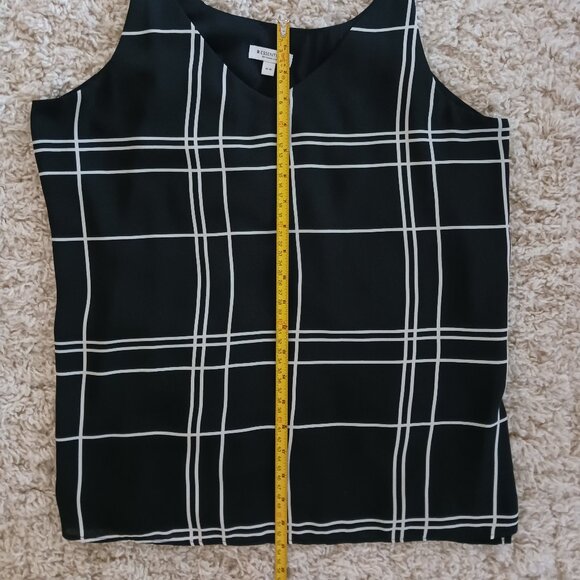 R essentials Womens Top Size Medium White Geometric Black White Stapes Lining - Picture 6 of 8